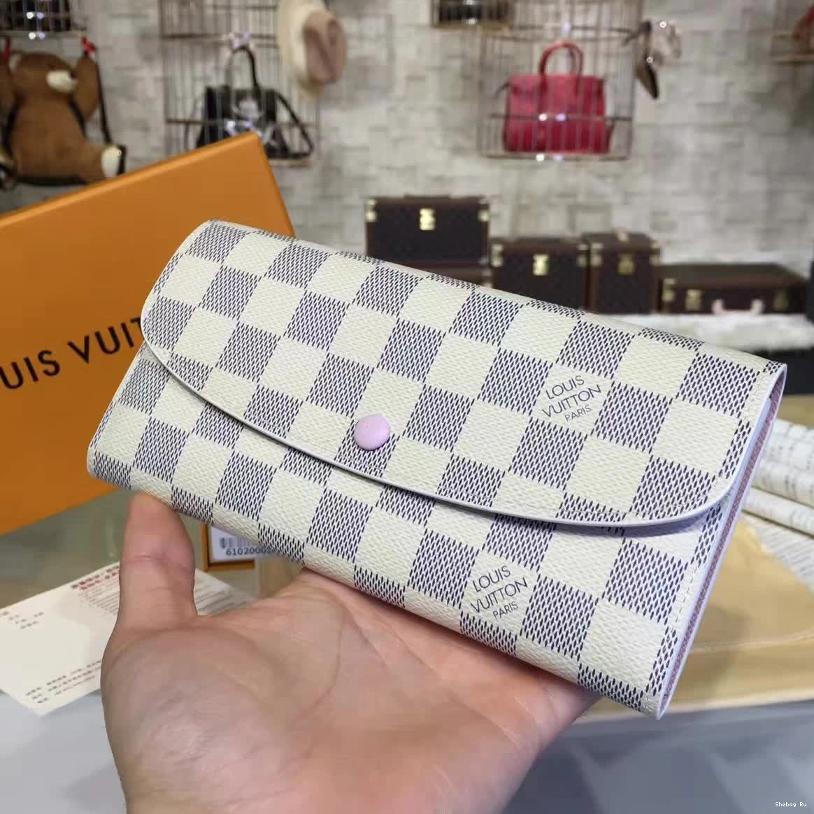 Louis EMILIE Vuitton 0804